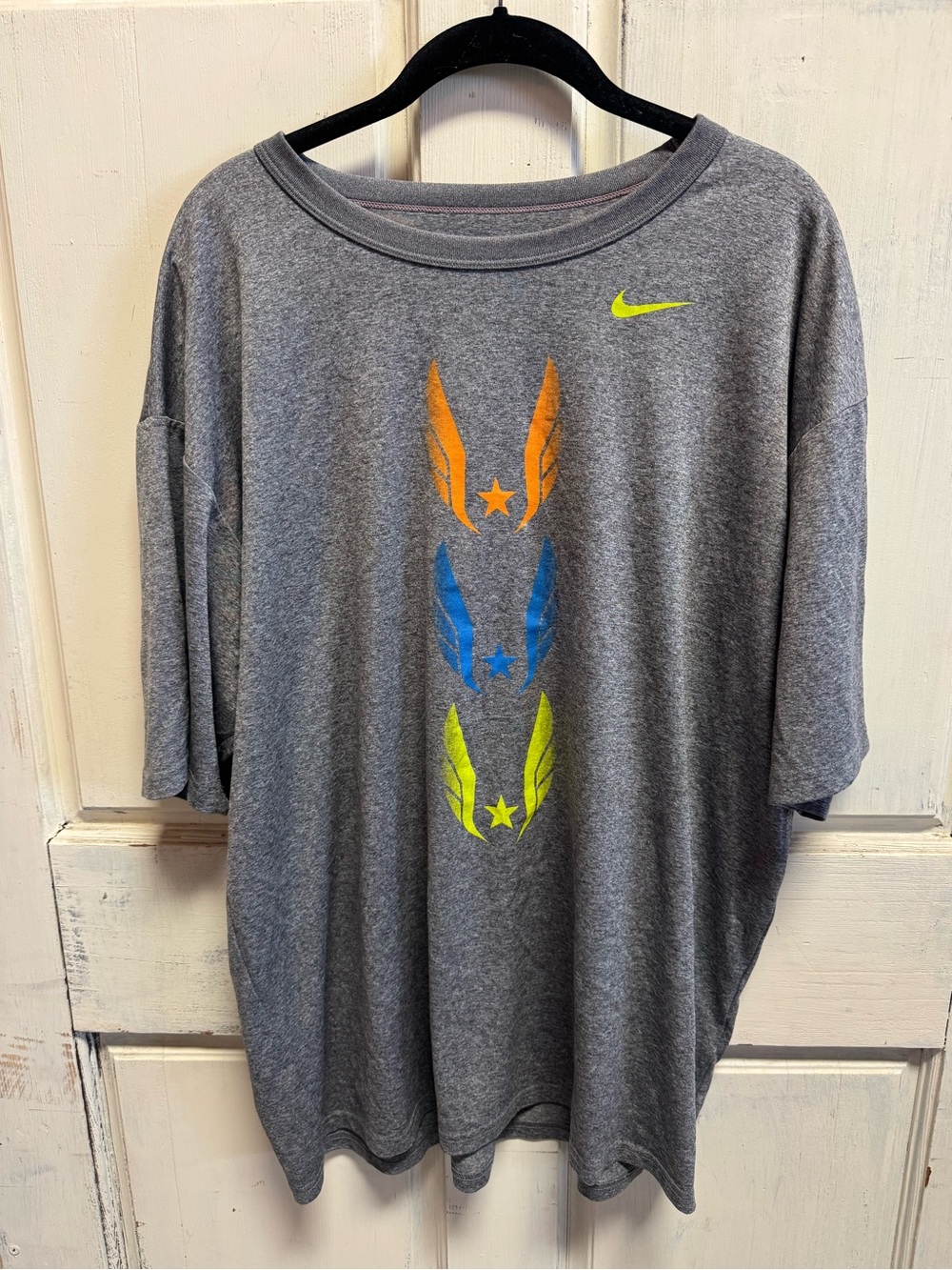 Men’s Nike Gray T-shirt